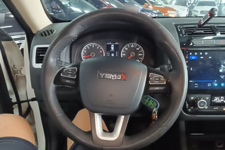 Used Yema T70 2016 1.8T CVT Elegant Model Steering Wheel