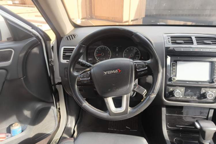 Used Yema T70 2016 1.8T CVT Elegant Model Steering Wheel