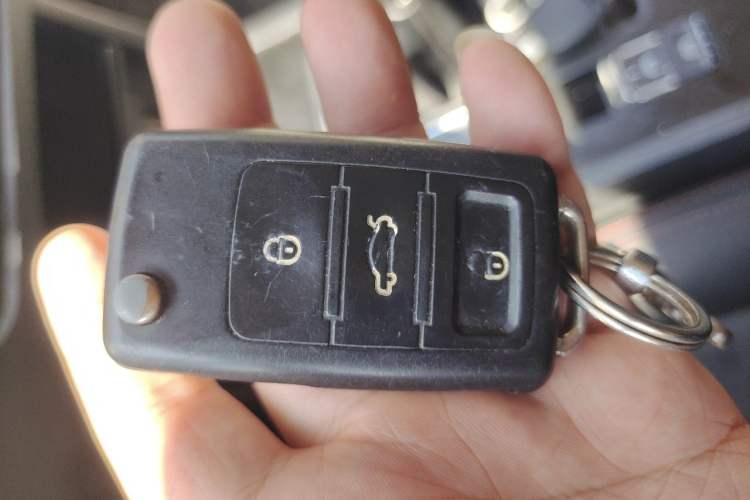 Used Yema T70  Vehicle Key