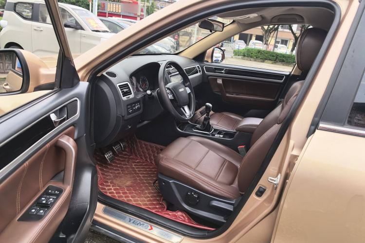Used Yema T70 2016 Upgraded Model 1.5T Manual Leading Version Driver Seat