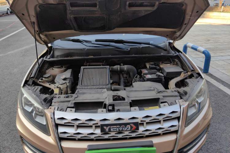 Used Yema T70 2016 1.8T CVT Elegant Model Engine Bay