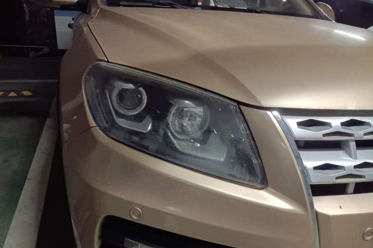 Used Yema T70 2016 Upgraded Model 1.8T CVT Flagship Edition Exterior 6