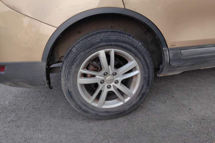 Used Yema T70 2016 1.8T CVT Elegant Model Exterior 8