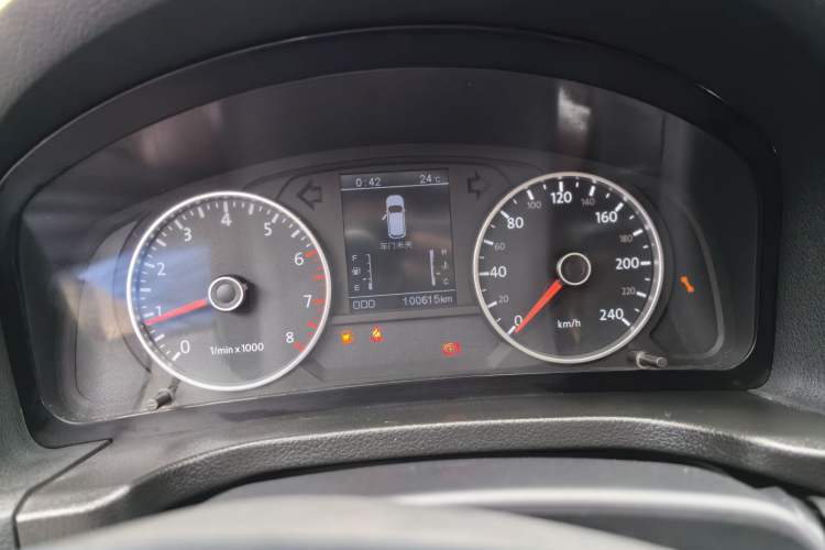 Used Yema T70 2016 Upgraded Model 1.5T Manual Leading Version Instrument Cluster