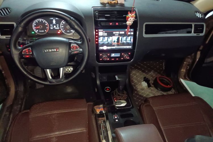 Used Yema T70 2016 Upgraded Model 1.8T CVT Flagship Edition Interior 2