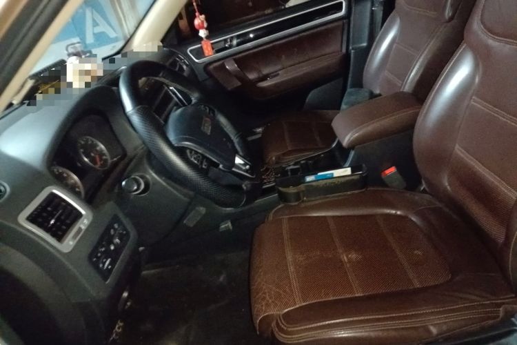Used Yema T70 2016 Upgraded Model 1.8T CVT Flagship Edition Left Front Seat