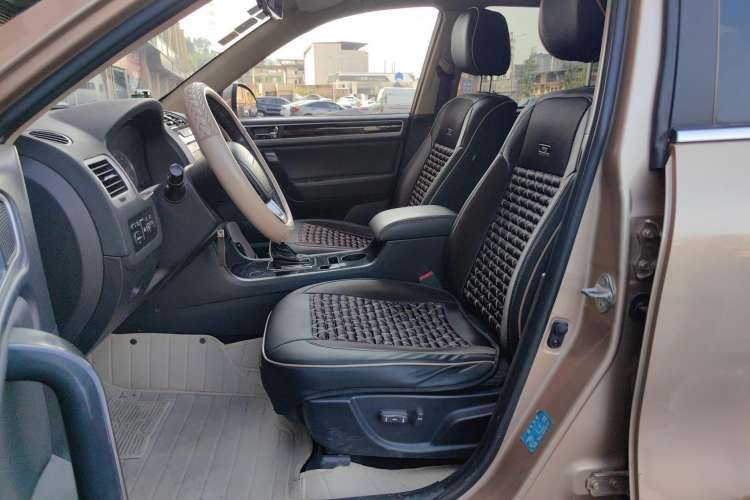 Used Yema T70 2016 1.8T CVT Elegant Model Left Front Seat