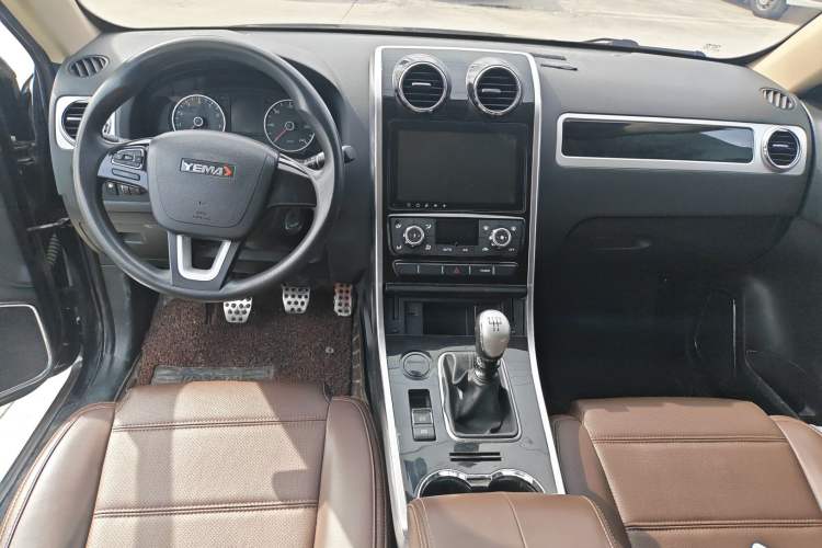 Used Yema T70 2017 T70S Sport Edition 1.5T Manual Leading Model Center Console