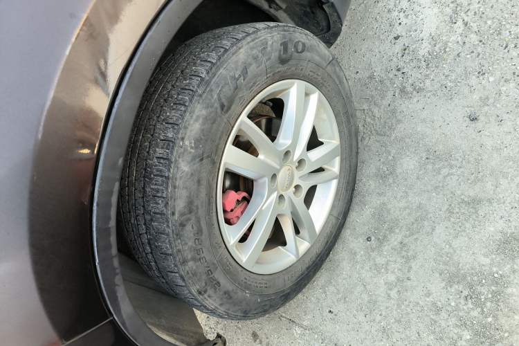 Used Yema T70 2017 T70S Sport Edition 1.5T Manual Leading Model Left Front Wheel Hub