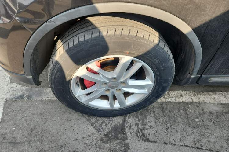 Used Yema T70 2017 T70S Sport Edition 1.5T Manual Leading Model Left Front Wheel Hub