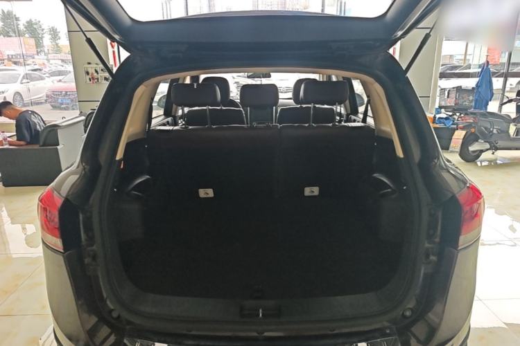 Used Yema T70 2017 T70S Sport Edition 1.5T Manual Elite Model Trunk