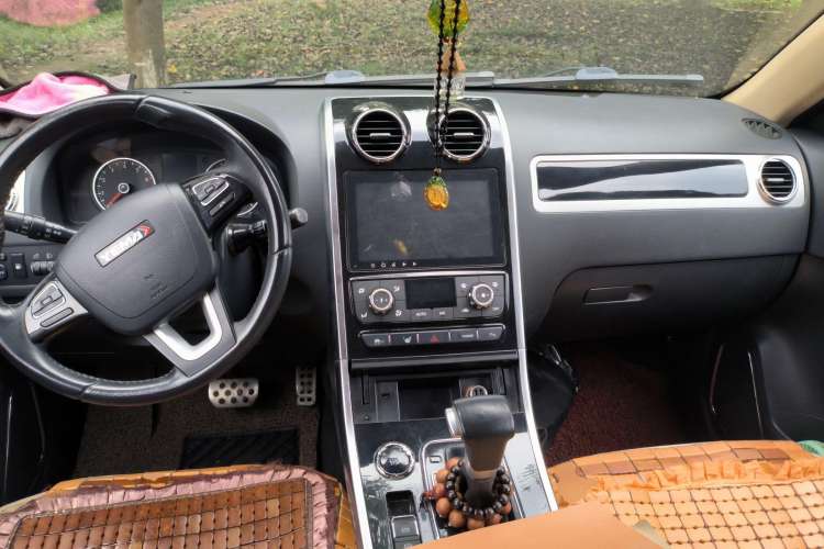 Used Yema T70 2017 T70S Sport Edition 1.8T CVT Flagship Model Center Console