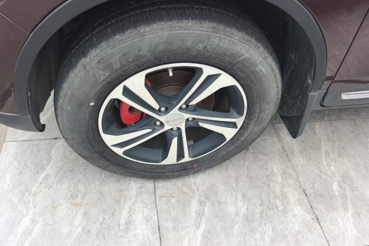 Used Yema T70 2017 T70S Sport Edition 1.8T CVT Flagship Model Left Front Wheel Hub