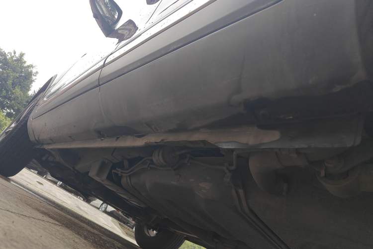 Used Yema T70 2017 T70S Sport Edition 1.8T CVT Flagship Model Left Side Sill