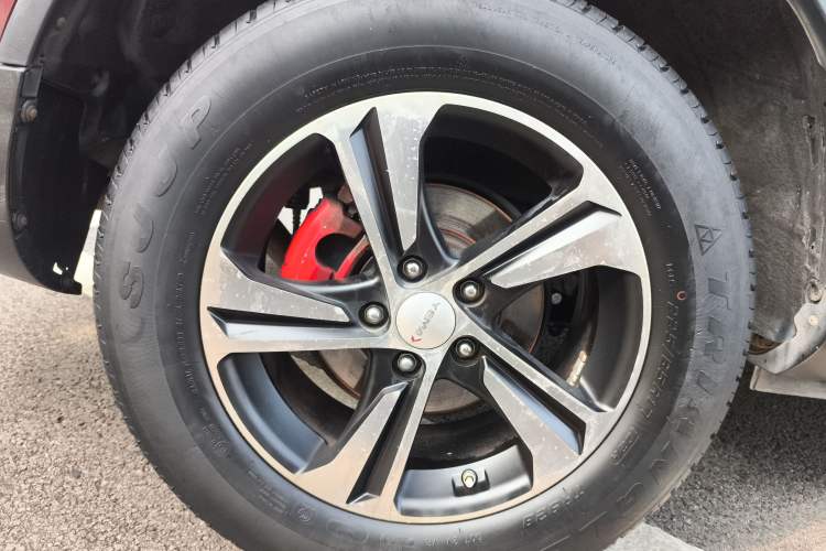 Used Yema T70 2017 T70S Sport Edition 1.8T CVT Flagship Model Right Rear Wheel Hub
