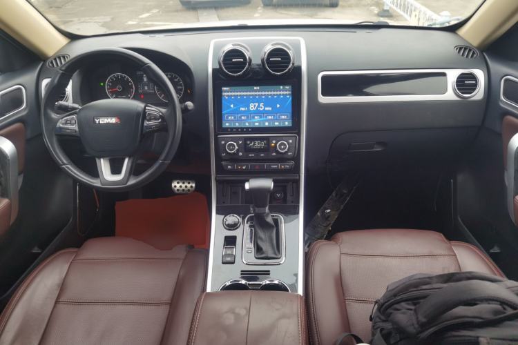 Used Yema T70 2017 T70S Sport Edition 1.8T CVT Flagship Model Center Console