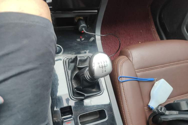 Used Yema T70 2017 T70S Sport Edition 1.5T Manual Luxury Model Gear Lever