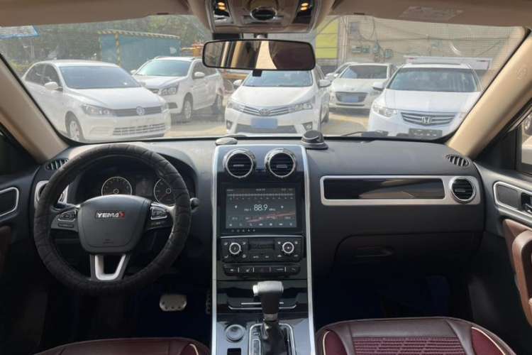 Used Yema T70 2017 T70S Sport Edition 1.8T CVT Flagship Model Interior 1
