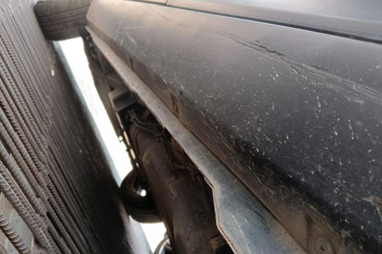 Used Yema T70 2017 T70S Sport Edition 1.5T Manual Elite Model Left Side Sill