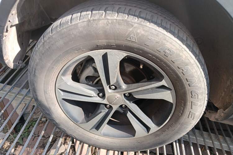Used Yema T70 2017 T70S Sport Edition 1.5T Manual Elite Model Right Rear Wheel Hub