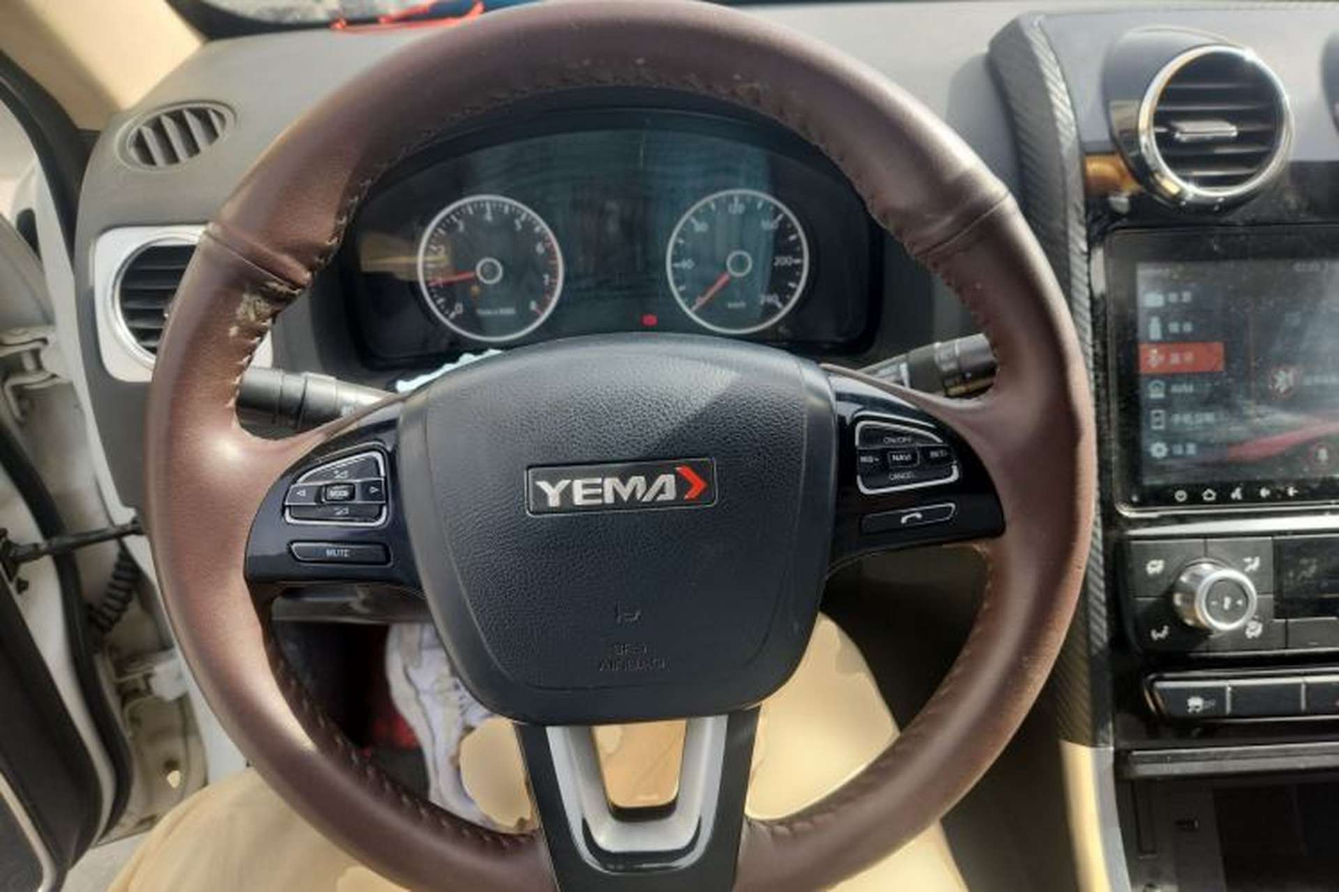 Used Yema T70 2017 T70S Sport Edition 1.5T Manual Luxury Model Steering Wheel