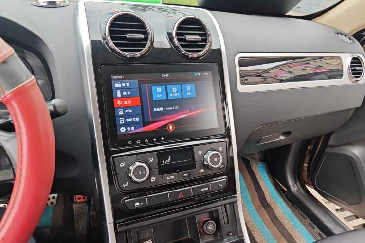 Used Yema T70 2017 T70S Sport Edition 1.5T Manual Luxury Model Audio And AC Panel
