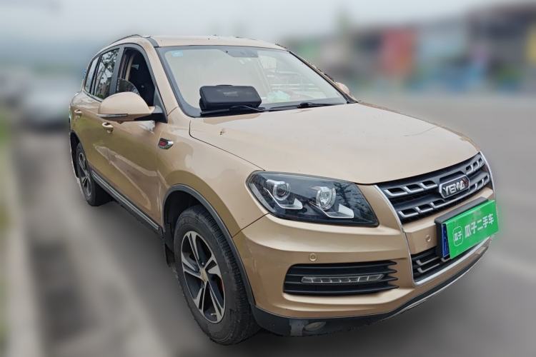 Used Yema T70 2017 T70S Sport Edition 1.5T Manual Luxury Model Front Right 45 Deg