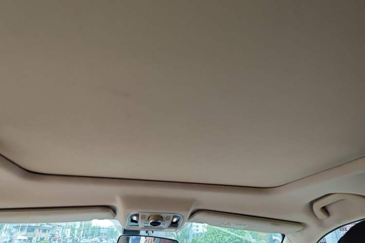 Used Yema T70 2017 T70S Sport Edition 1.5T Manual Luxury Model Headliner