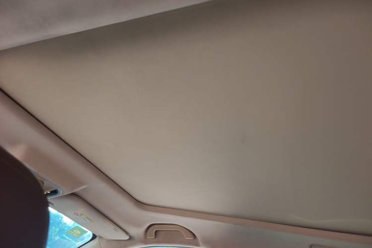 Used Yema T70 2017 T70S Sport Edition 1.5T Manual Luxury Model Headliner