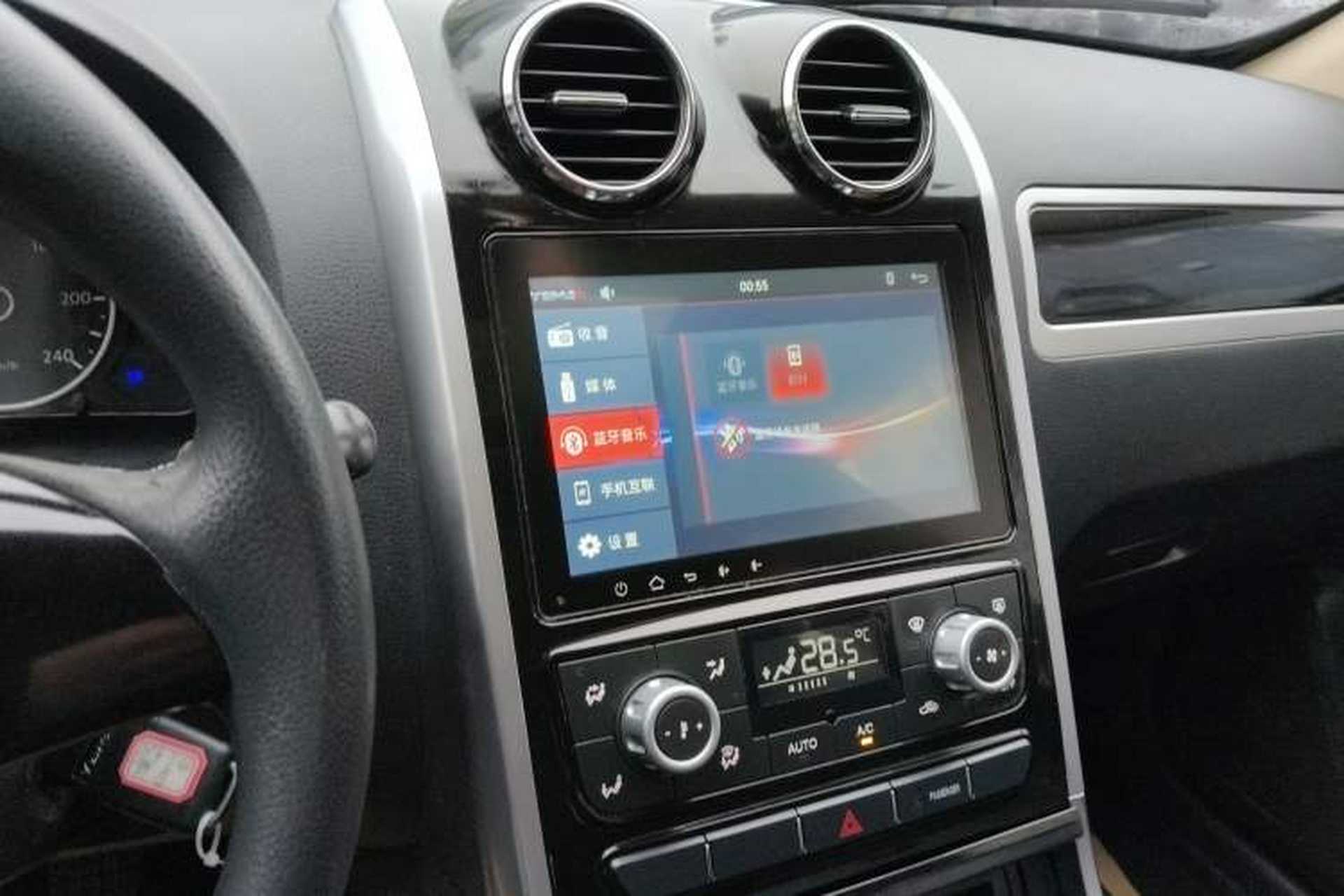 Used Yema T70 2018 T70S 1.8L Manual Value-Added Sunroof Edition Audio And AC Panel