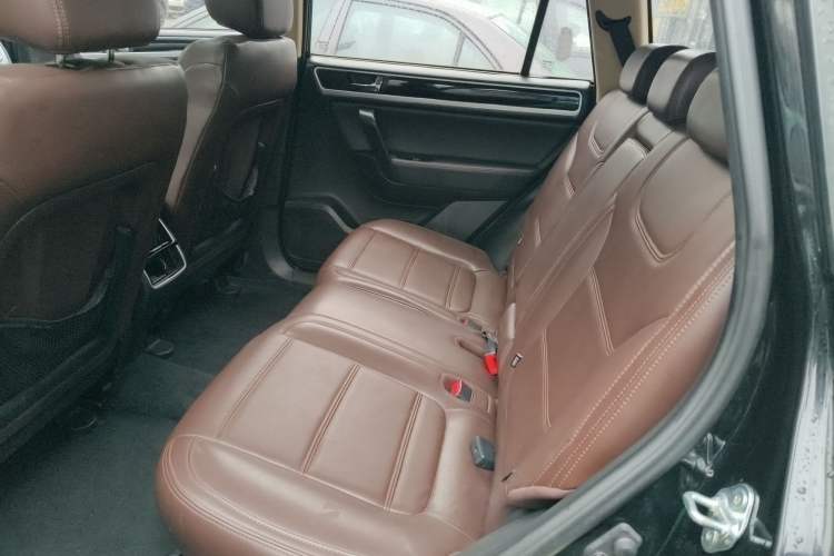 Used Yema T70 2018 T70S 1.8L Manual Value-Added Sunroof Edition Left Rear Seat