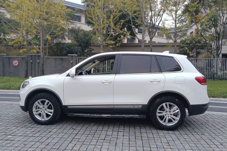 Used Yema T70 2018 T70S 1.8L Manual Value-Added Sunroof Edition Exterior 5