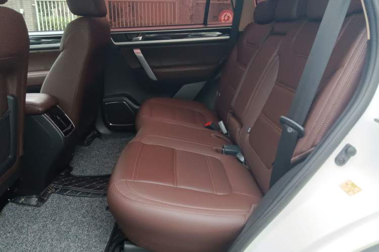 Used Yema T70 2018 T70S 1.8L Manual Value-Added Sunroof Edition Interior 1