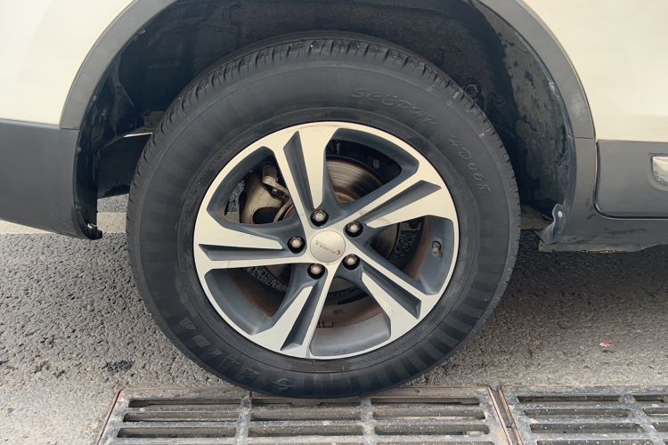 Used Yema T70 2018 T70S 1.8L Manual Value-Added Sunroof Edition Right Rear Wheel Hub