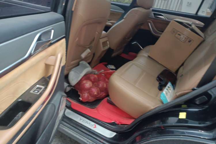Used Yema T80 2017 1.5T Manual Xuan Dong Edition Interior 4