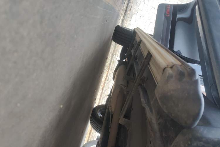 Used Yema T80 2017 1.5T Manual Xuan Dong Edition Right Side Sill