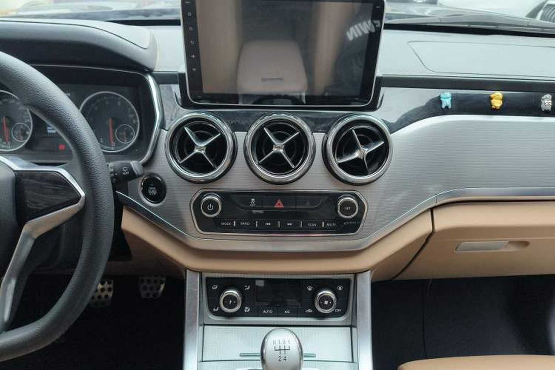 Used Yema T80 2017 1.5T Manual Xuanle Edition Audio And AC Panel