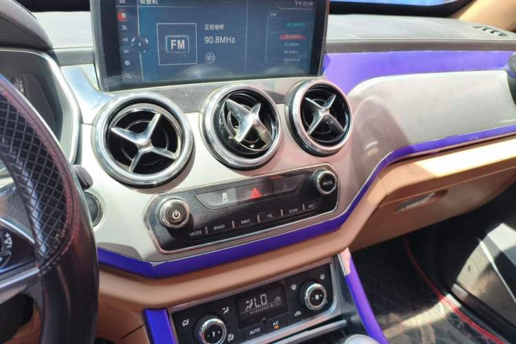 Used Yema T80 2017 1.5T Manual Xuan Dong Edition Audio And AC Panel