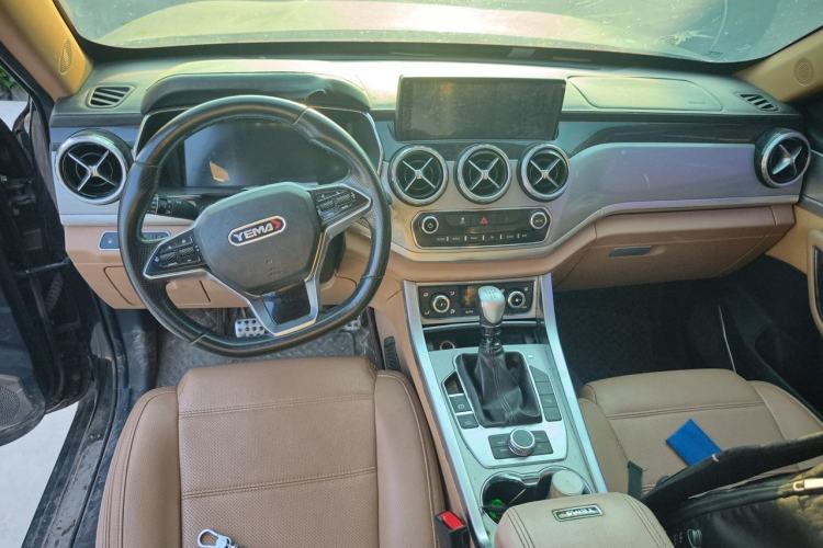 Used Yema T80 2017 1.5T Manual Cool Edition Center Console