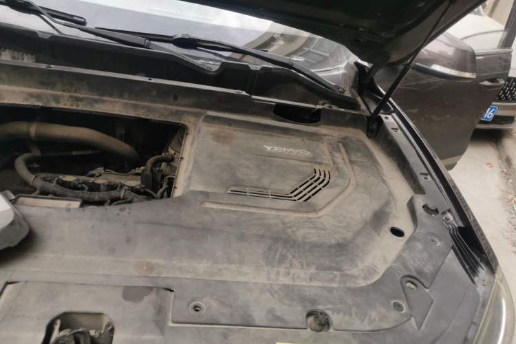 Used Yema T80 2017 1.5T Manual Cool Edition Engine Bay Left