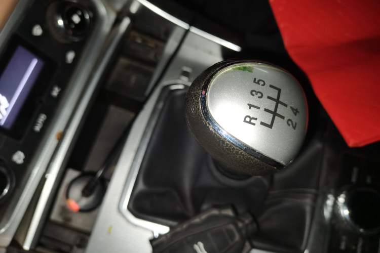 Used Yema T80 2017 1.5T Manual Cool Edition Gear Lever