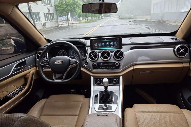 Used Yema T80 2017 1.5T Manual Xuan Dong Edition Interior 1