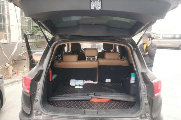 Used Yema T80 2017 1.5T Manual Cool Edition Trunk