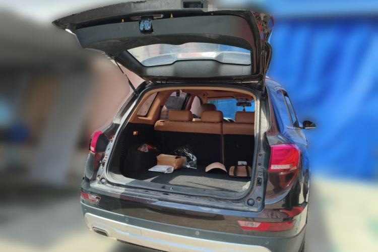 Used Yema T80 2017 1.5T Manual Xuan Dong Edition Trunk