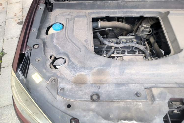 Used Yema T80 2017 1.5T Manual Xuanle Edition Engine Bay Right