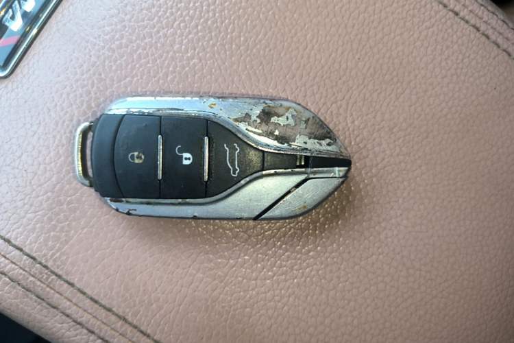 Used Yema T80 2017 1.5T Manual Xuanle Edition Vehicle Key