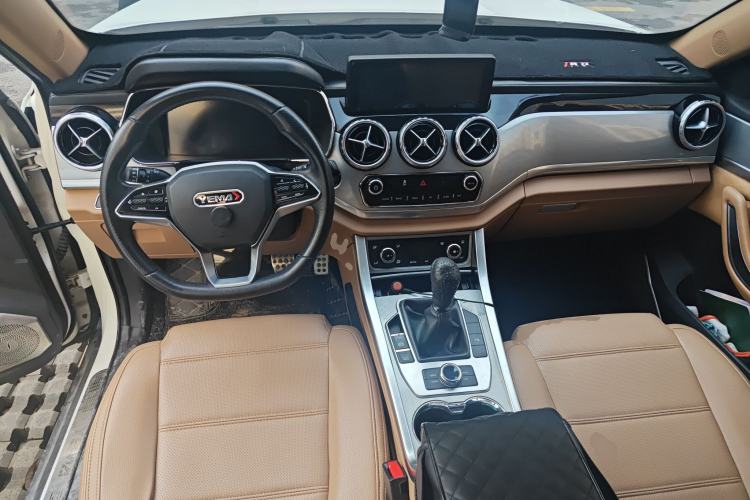 Used Yema T80 2017 1.5T Manual Cool Edition Center Console