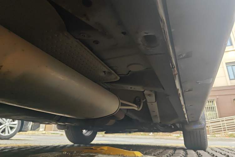 Used Yema T80 2017 1.5T Manual Cool Edition Chassis Rear Right