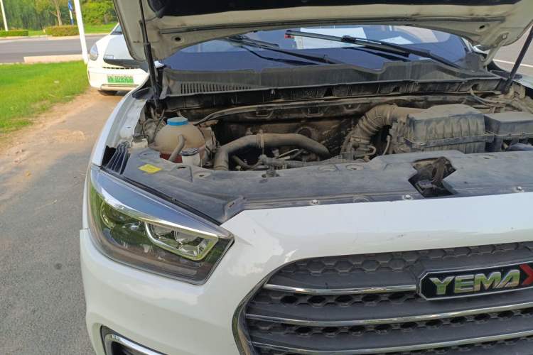 Used Yema T80 2017 1.5T Manual Cool Edition Engine Bay Right
