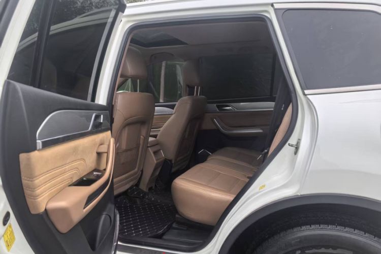 Used Yema T80 2017 1.5T Manual Cool Edition Interior 3